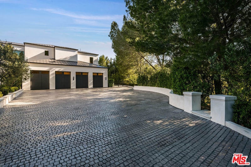 73 Beverly Park Lane