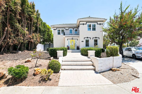 570 S VAN NESS AVE, LOS ANGELES, CA 90020 - Image f4eb9bea3545a6deef2bdb4448b2a314/322108655