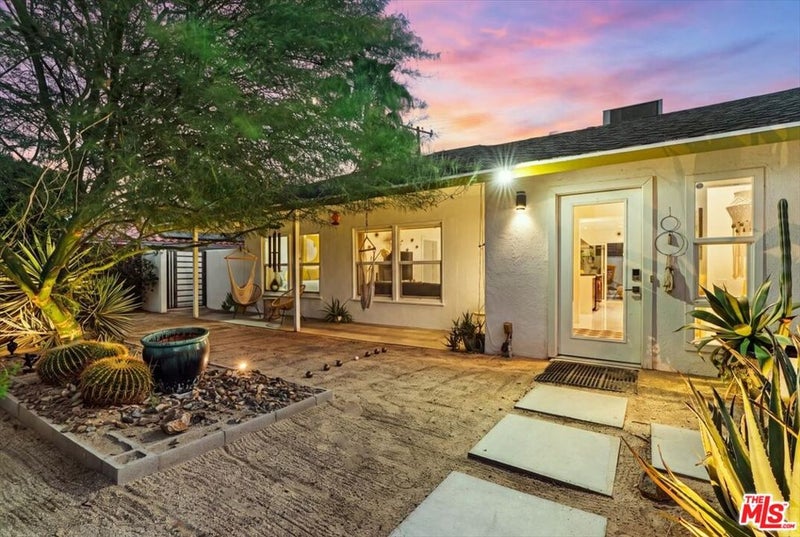 3963 E Calle San Antonio