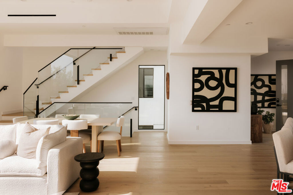 2919 Waverly 308