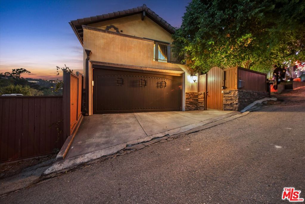 7223 Sycamore Trail