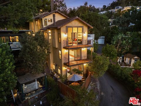 7223 Sycamore Trail Los Angeles CA 90068