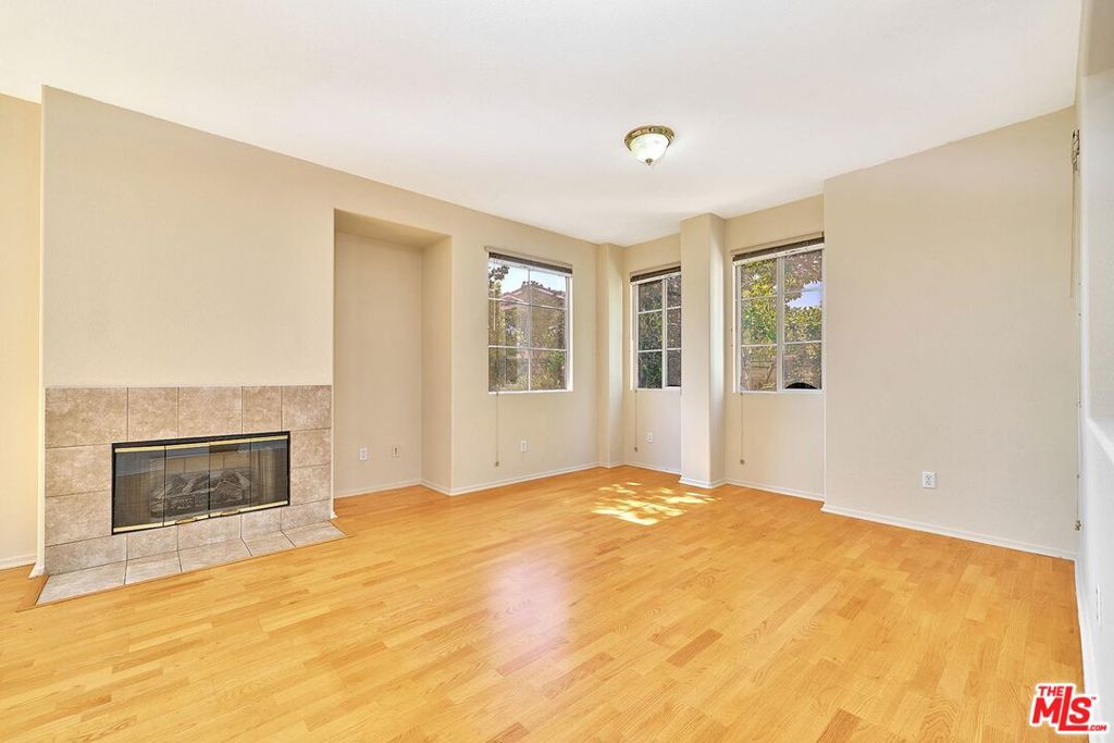 28058 Dickason Drive