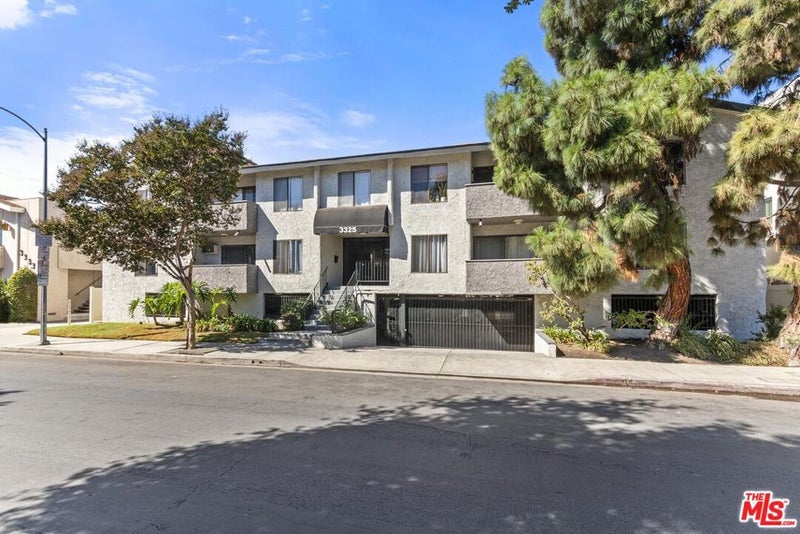3325 Bagley Avenue 105