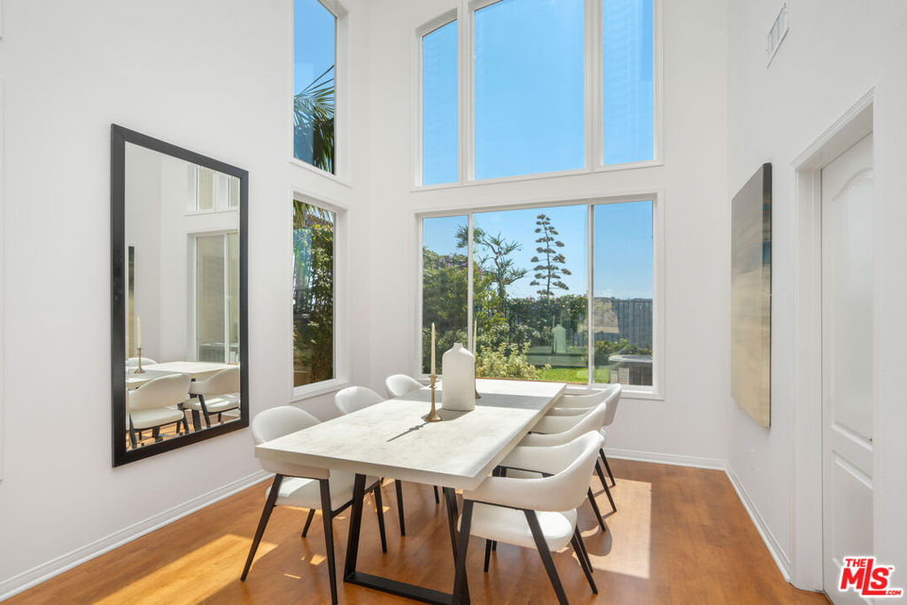 16632 Calle Jermaine