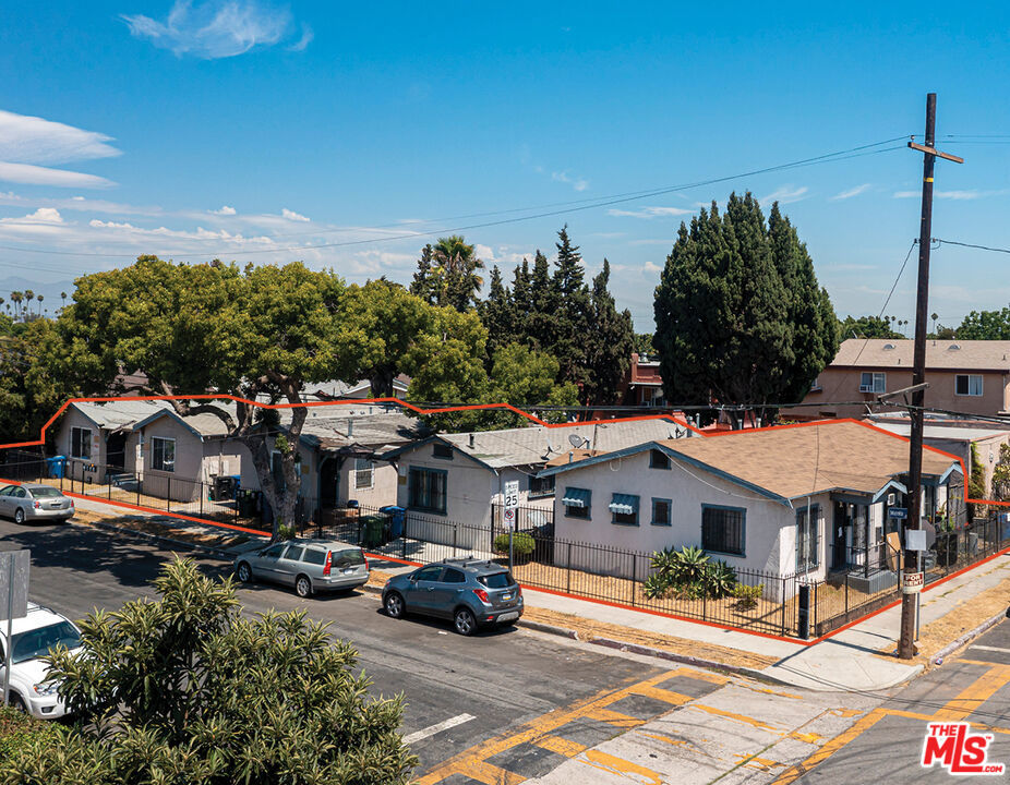 6612 Menlo Avenue