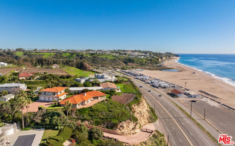 29821 Pacific Coast Highway