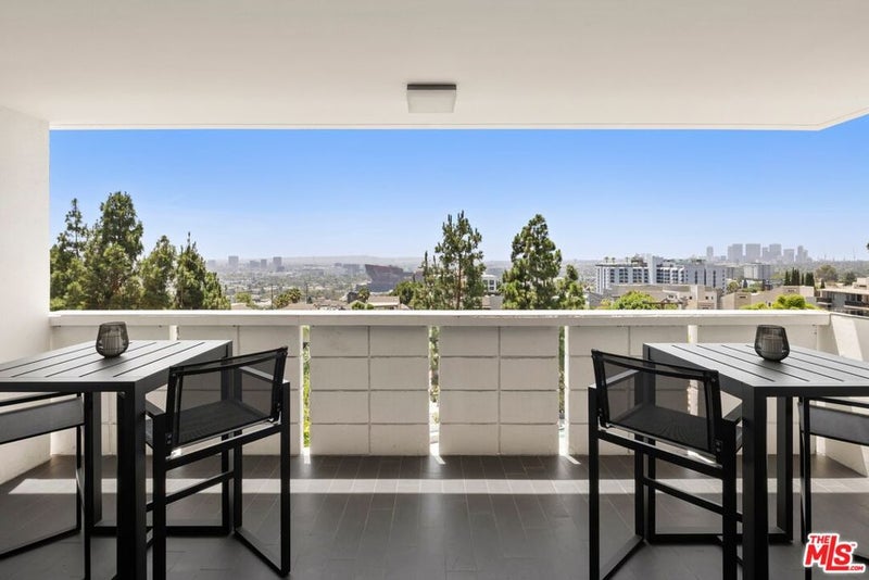 8787 Shoreham Drive 309