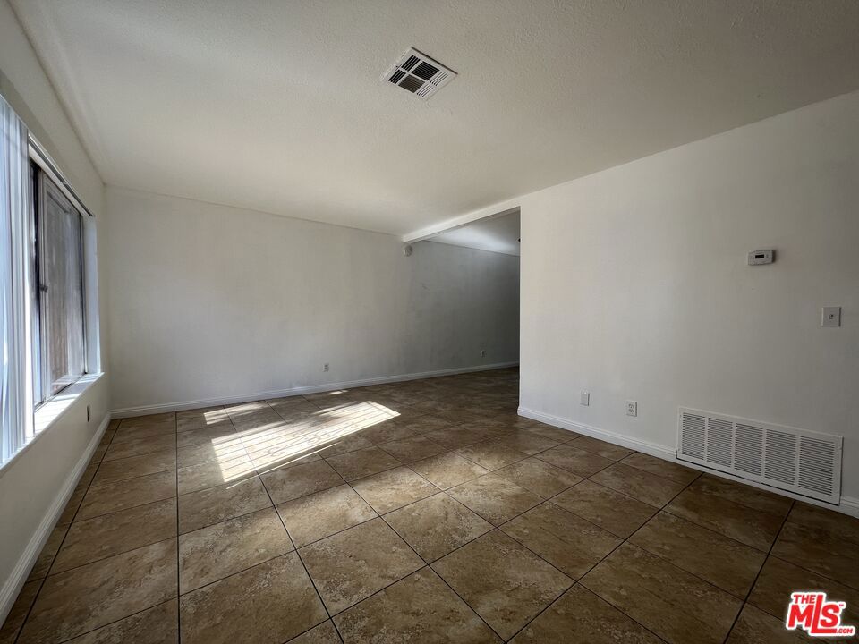 418 W Jackson Street