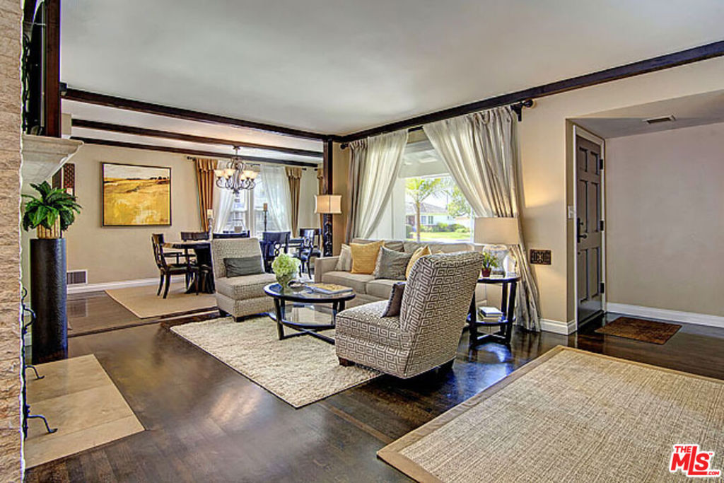 6322 W 78TH Place