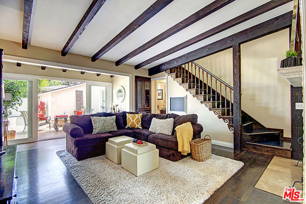 6322 W 78TH Place