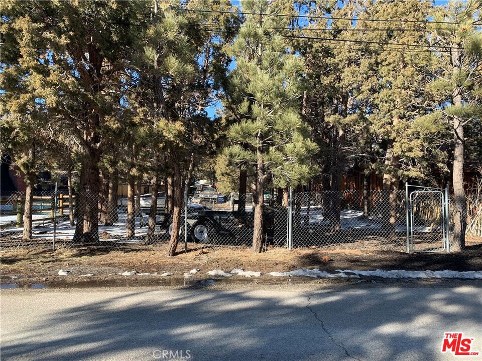 0 E Mountain View Boulevard