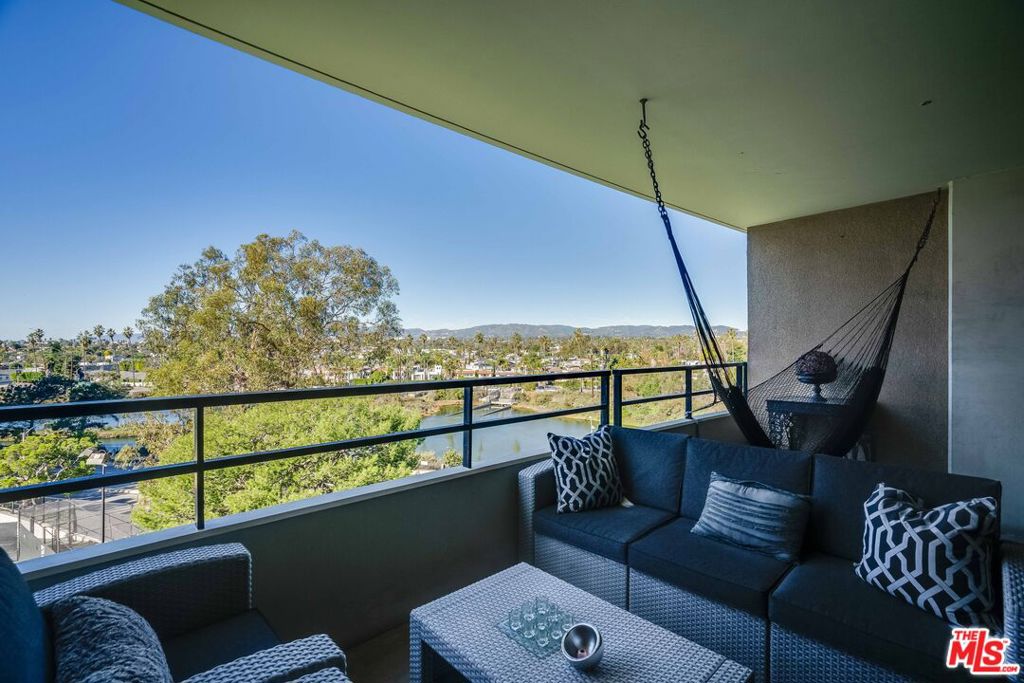 4316 Marina City Drive 219