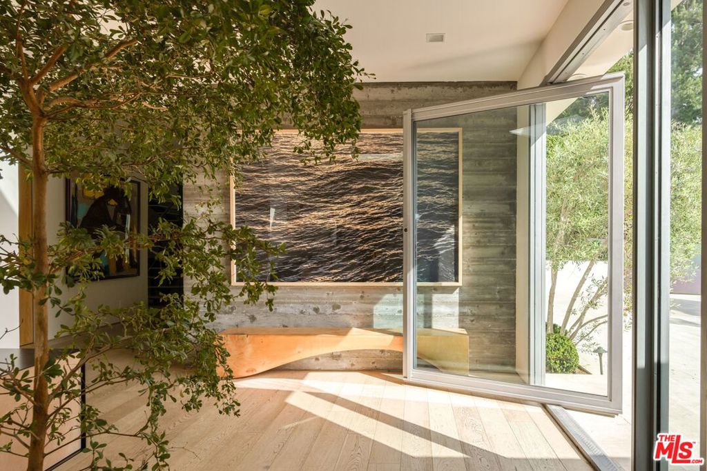 1557 Tower Grove Drive