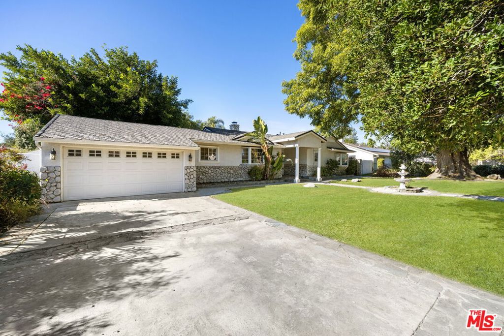 8837 Oak Park Avenue