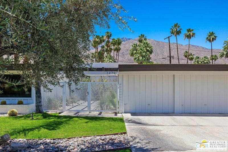 1279 S Driftwood Drive