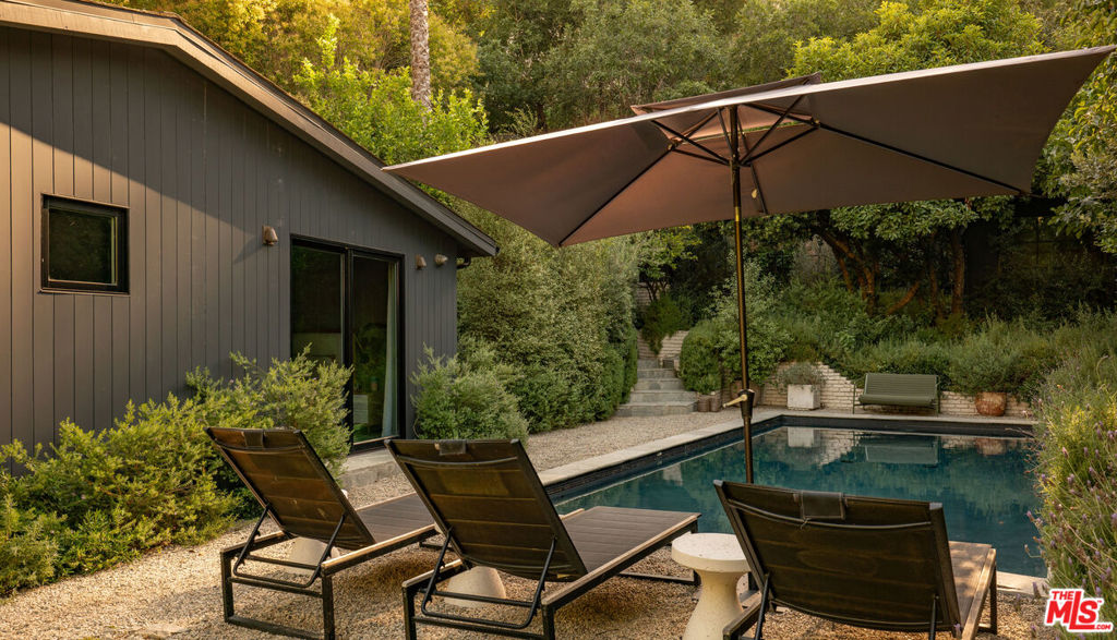 4157 Sunswept Drive