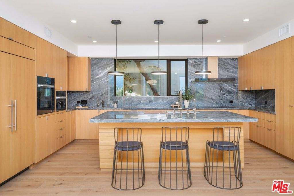 10519 Oaklawn Road