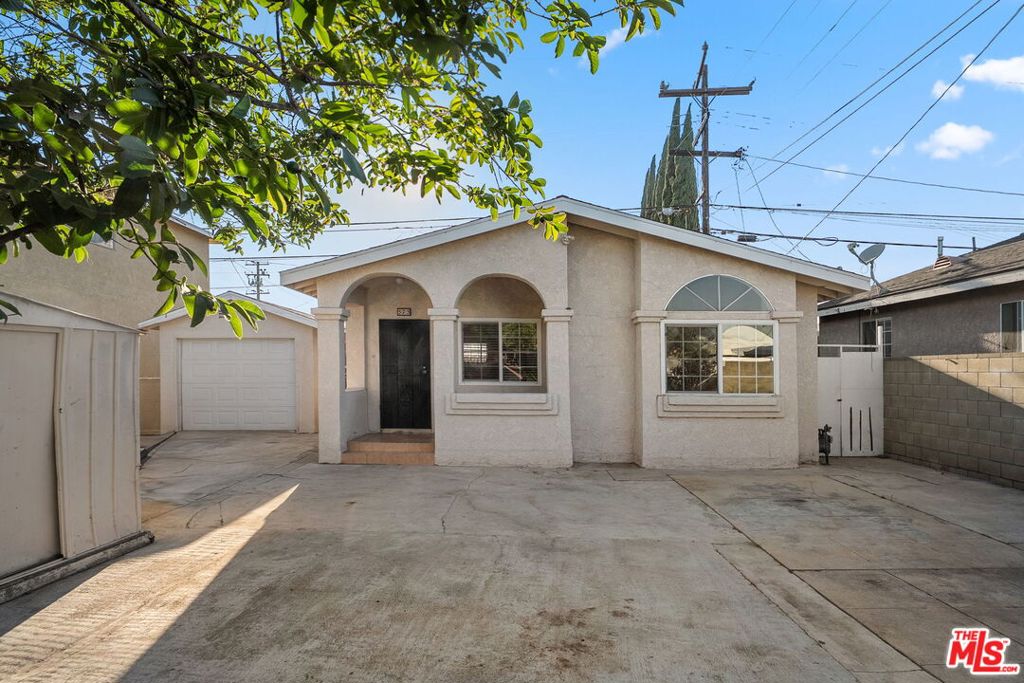 573 Belden Avenue