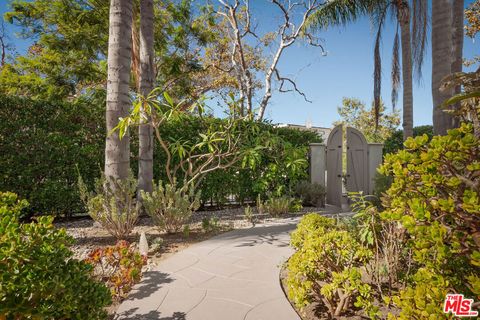 600 S Orange Drive Los Angeles CA 90036