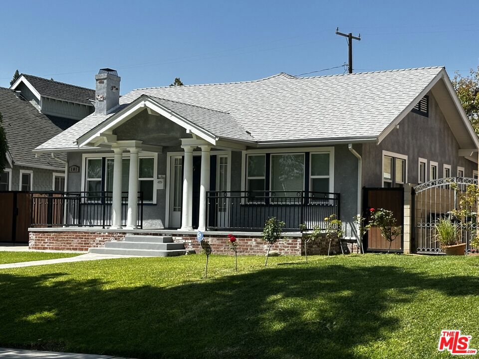 101 S El Molino Street