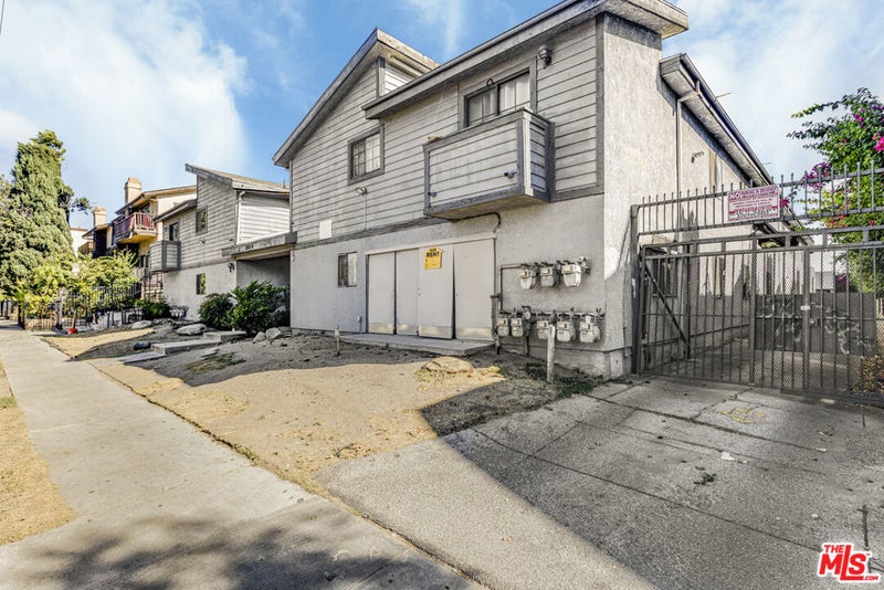 8814 Willis Avenue