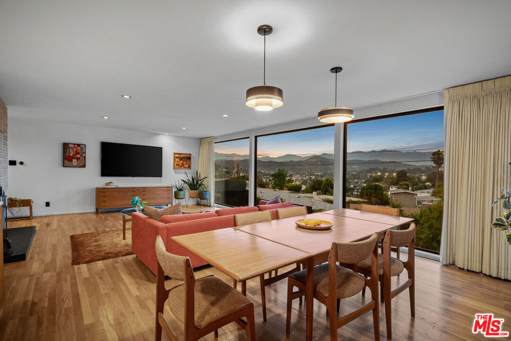 4181 Verdugo View Drive