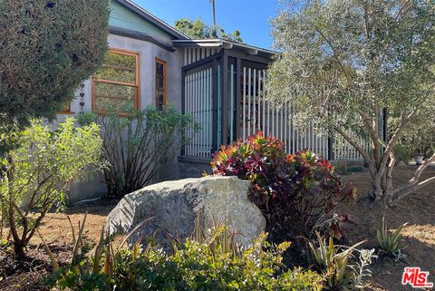 6024 Crestwood Way Los Angeles CA 90042