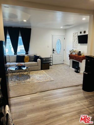 1377 S SULTANA AVE, ONTARIO, CA 91761 - Image f81fca90d62a0876a7ca3422a0efda8e/4087412014
