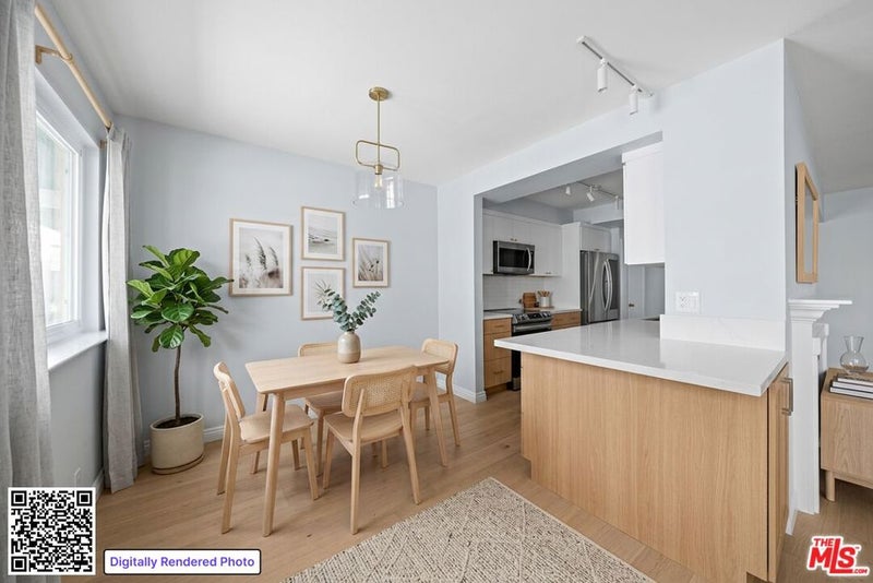 1262 S Barrington Avenue 304