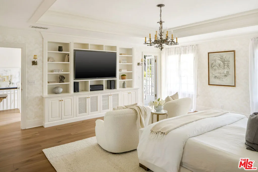 Los Angeles, California 90049, United States, 7 Bedrooms Bedrooms, ,7 BathroomsBathrooms,Residential,Active,176660