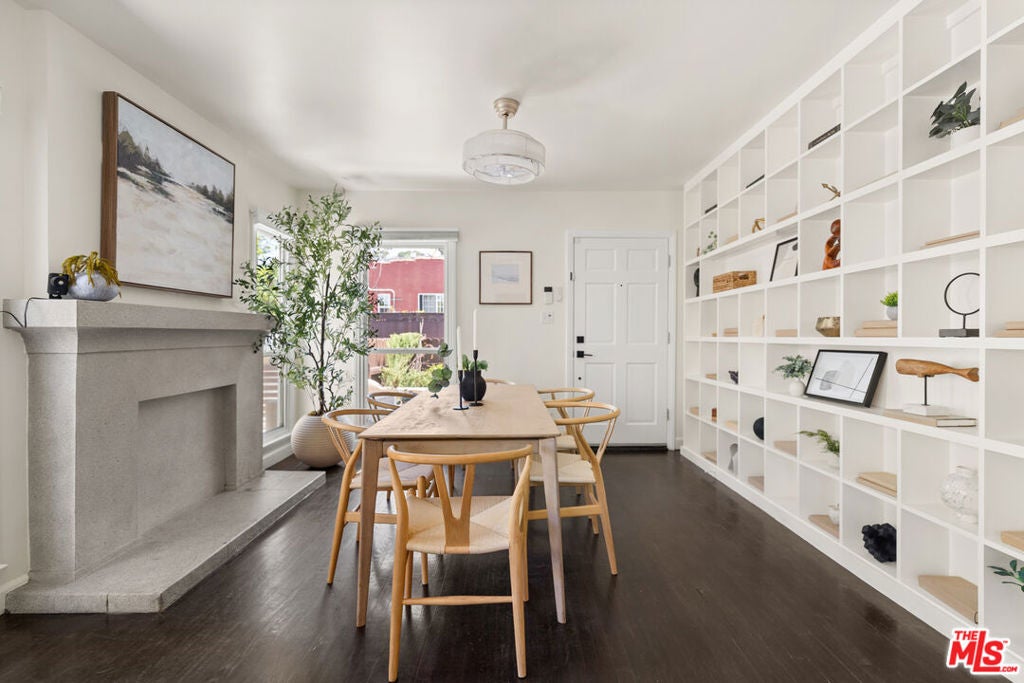 3324 Berkeley Avenue