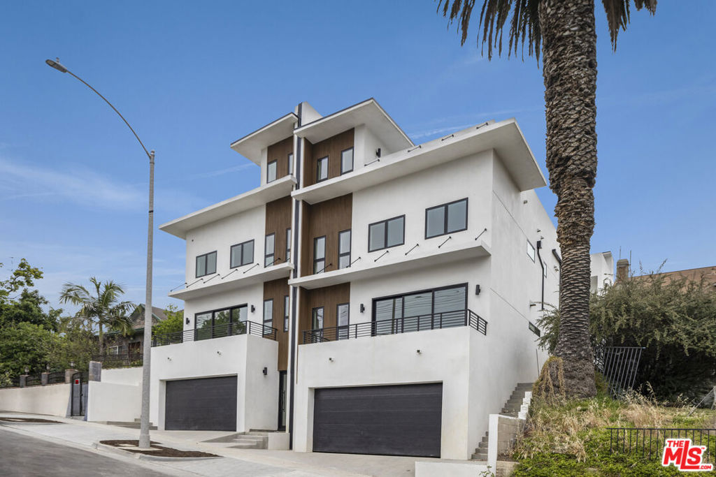 2005 Bellevue Avenue