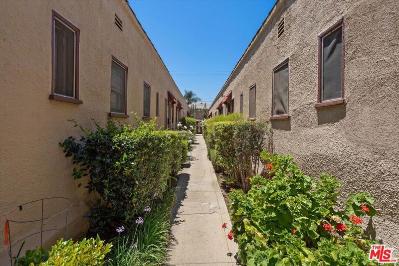 1135 Lodi Place
