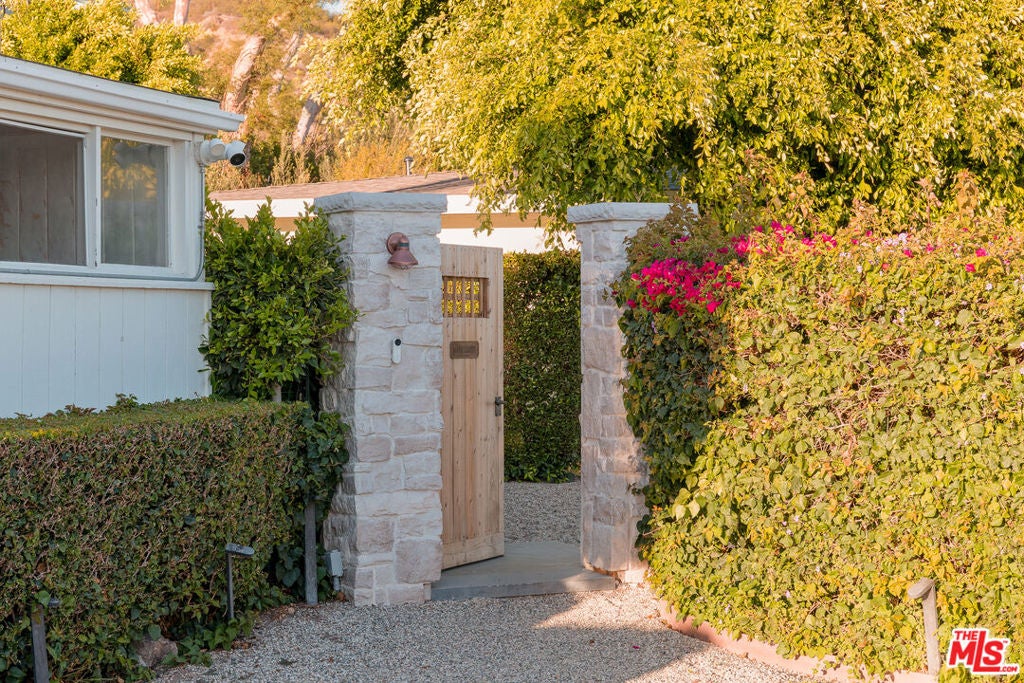 26887 Sea Vista Drive