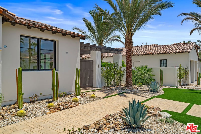 26 Santa Rosa Mountain Lane
