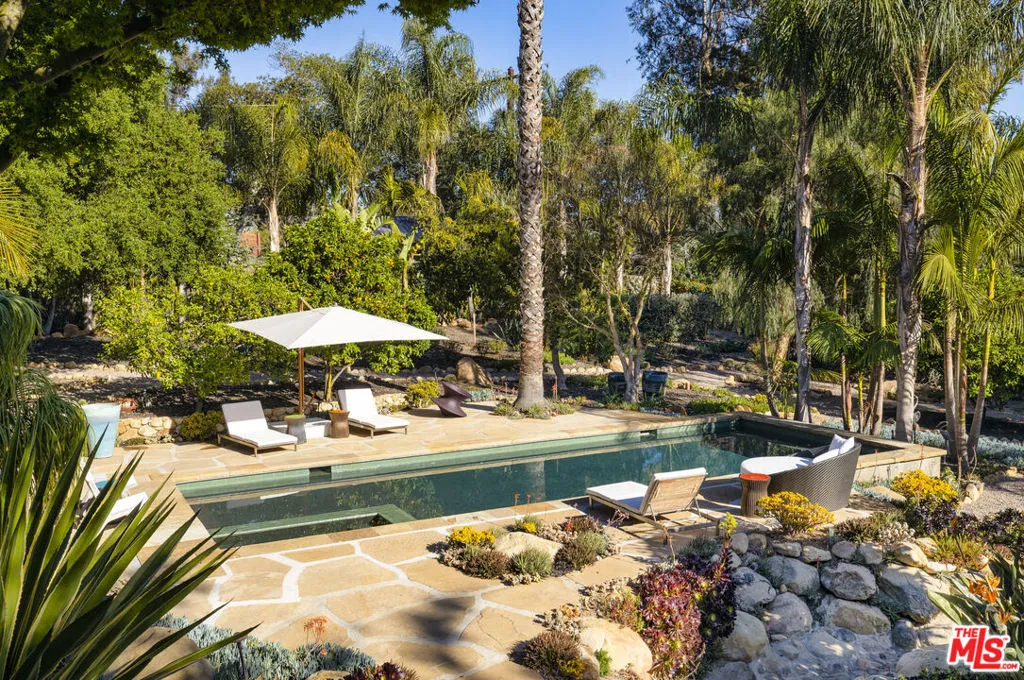 Santa Barbara, California 93108, United States, 5 Bedrooms Bedrooms, ,5 BathroomsBathrooms,Residential,Active,164967