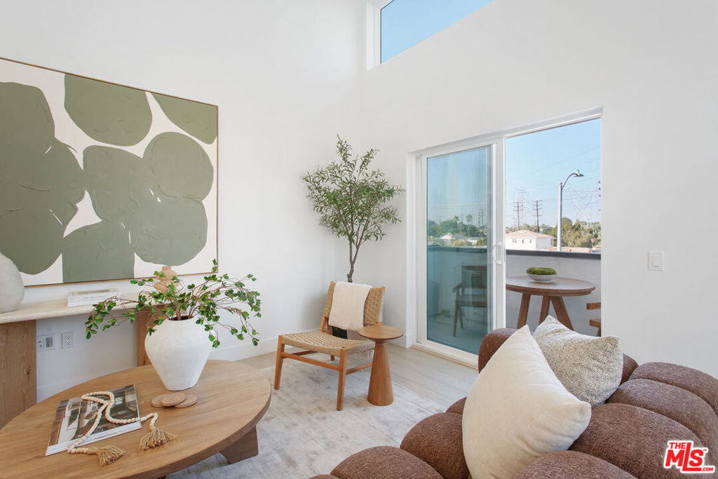 11210 Victory Boulevard