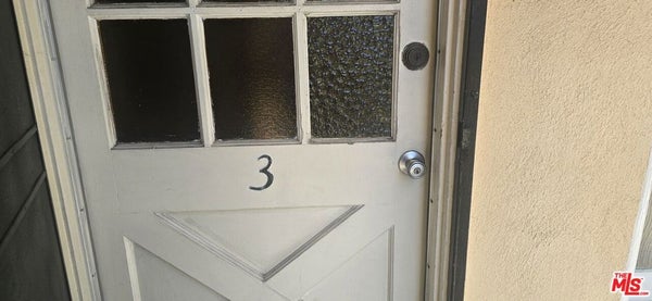 2635 W IMPERIAL HWY APT 3, INGLEWOOD, CA 90303 - Image f93df5ce3e90ae5d3c7a3d39f024dc02/1853340420