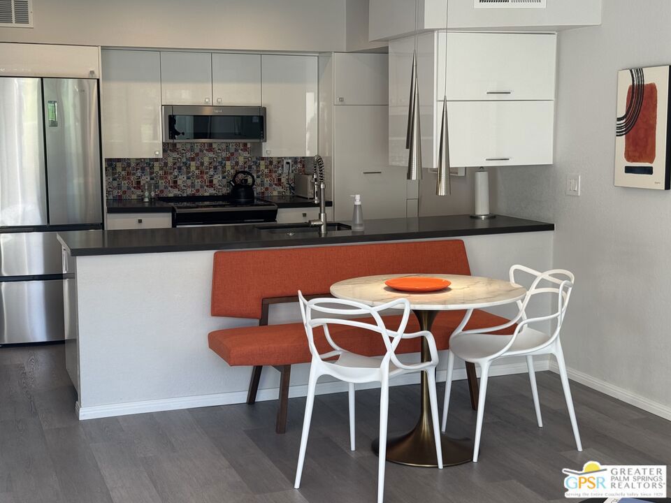 1655 E Palm Canyon Drive 308