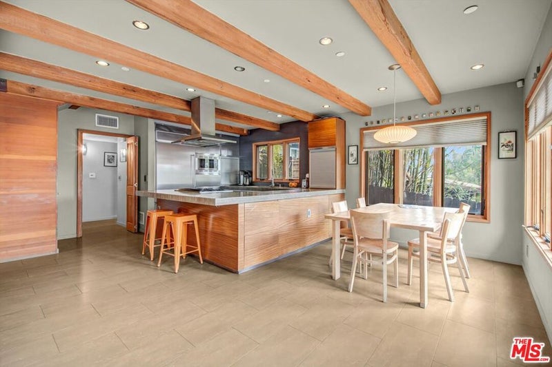 1421 Fernwood Pacific Drive