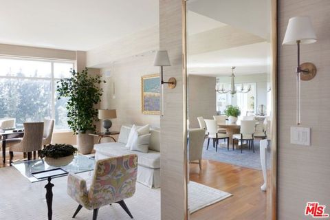 1 W Century Drive 4A Los Angeles CA 90067