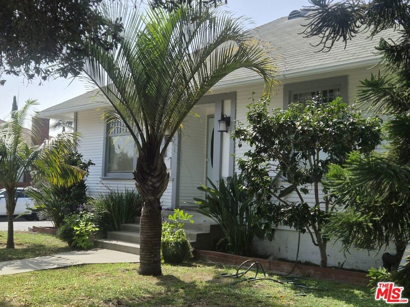 3132 6th Street
