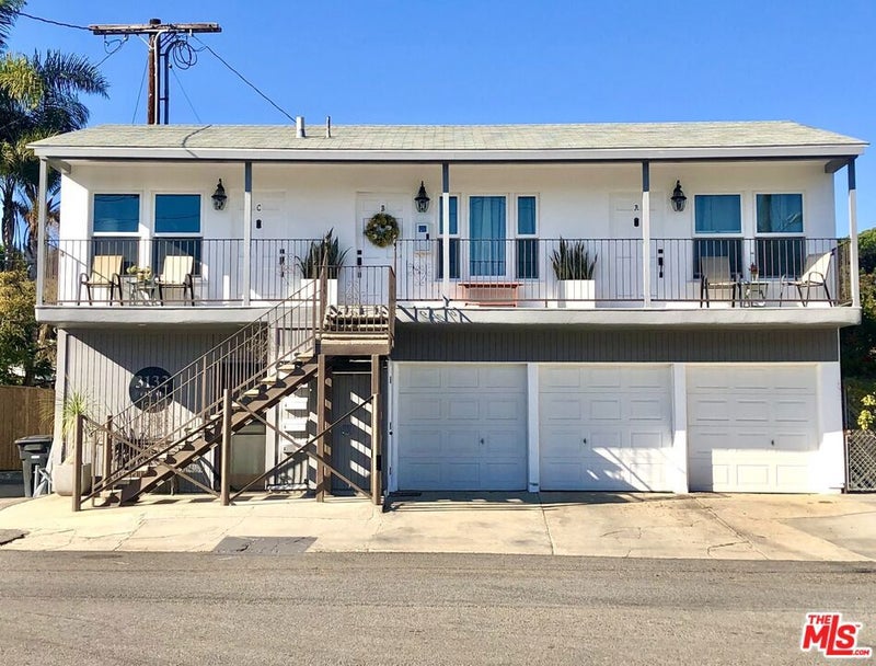 3132 6th Street