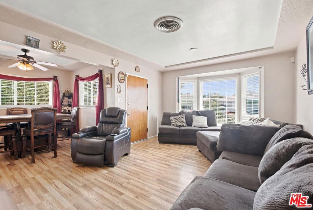 1288 Oakhurst Drive