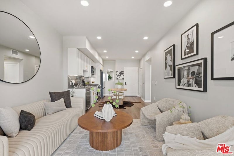 7428 Santa Monica Boulevard 304