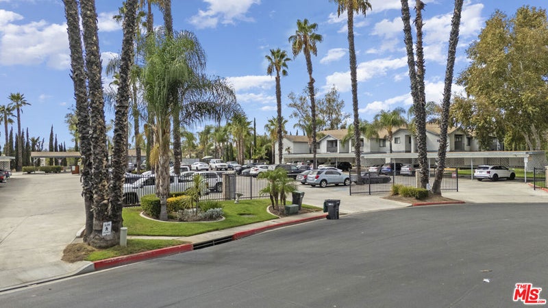 39011 Agua Vista