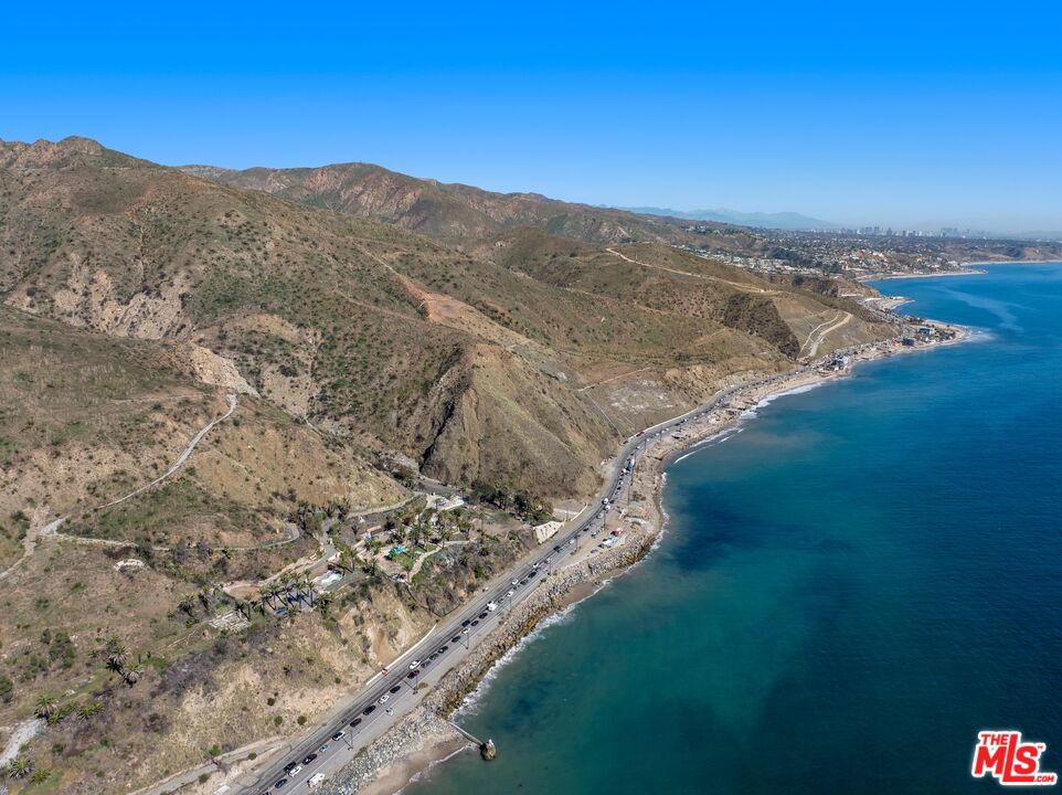 19355 Pacific Coast Highway