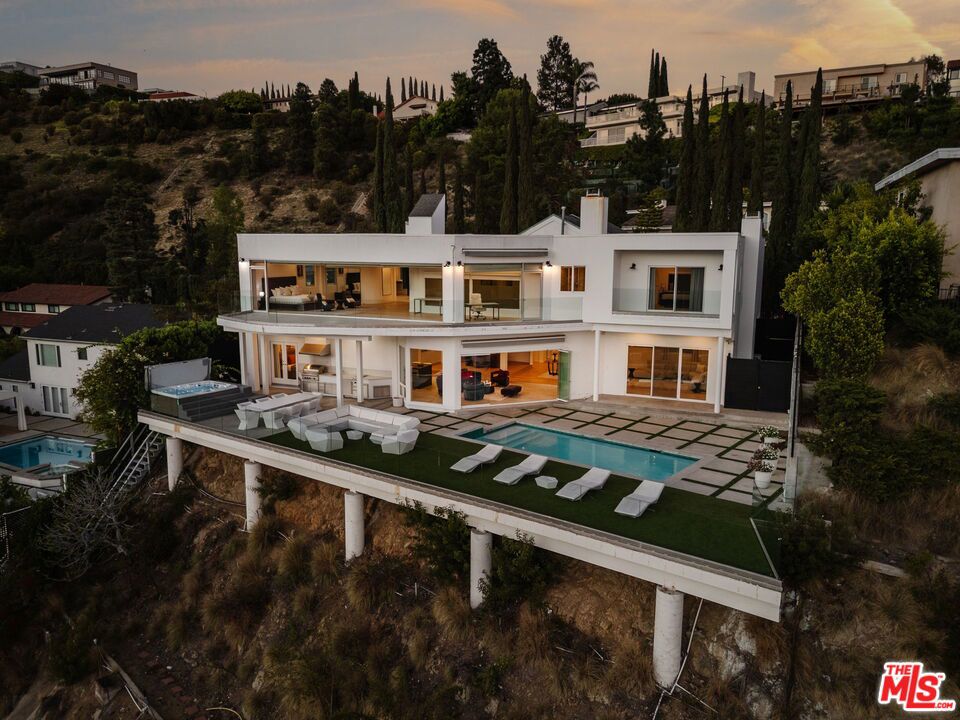 7868 Electra Drive