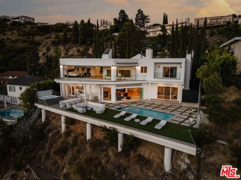 7868 Electra Drive